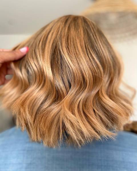 Coiffeuse artisan coloriste bio salon privé Sallebœuf à côté de Pompignac 