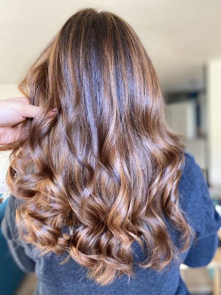 Où trouver une coiffeuse près de chez moi 