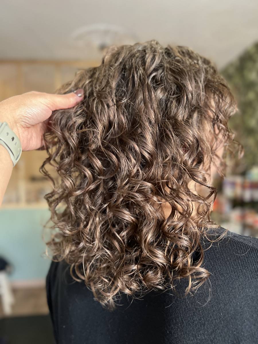 Botox soin pour cheveux bouclés près de Bordeaux 