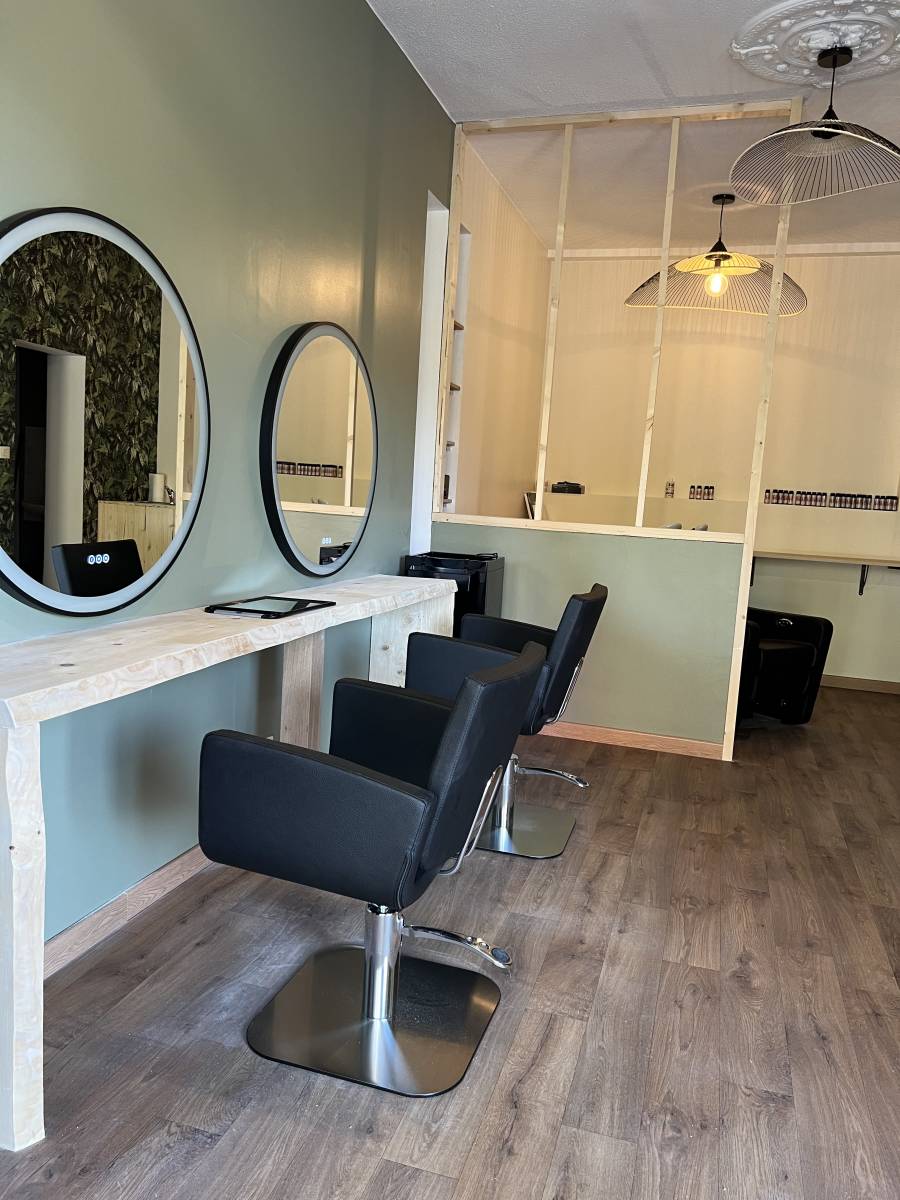 Réservation RDV en ligne avec votre coiffeuse coloriste Bordeaux Métropole rive droite